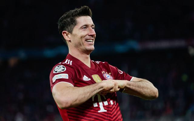 日职联半场：两队屡失良机，柏太阳神0-0名古屋鲸鱼