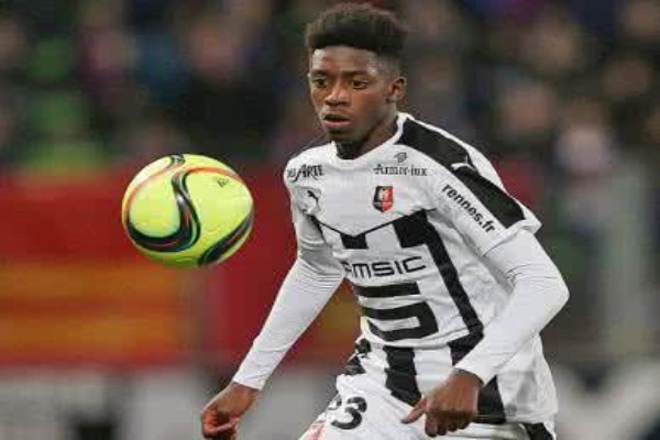 津媒：李嗣镕又帅又能打，首秀4分钟进球排名津门虎队史第一