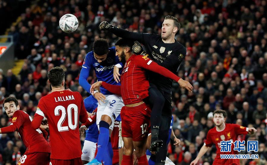 巴媒：西班牙人询问了罗比尼奥儿子小罗比尼奥，球员年底满18