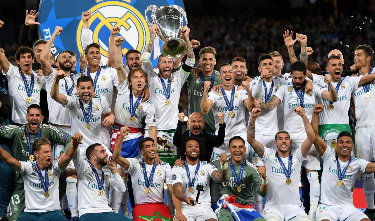 天空：切尔西正努力争取在关窗前签下哈维-西蒙斯和加纳乔