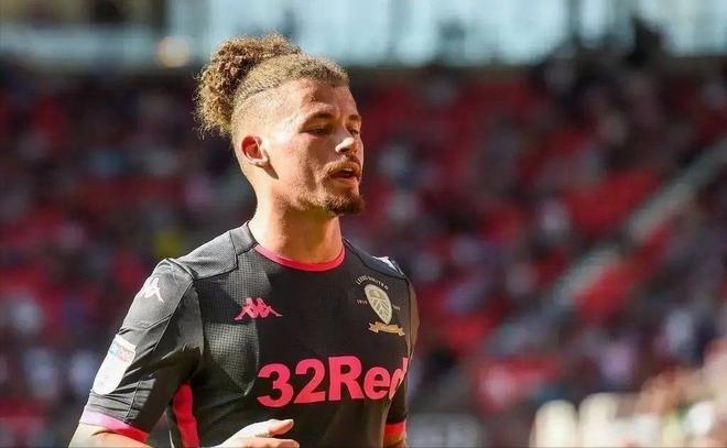 赛季报销？33岁莫拉塔重伤缺阵数月，科莫锋线遭遇致命打击！