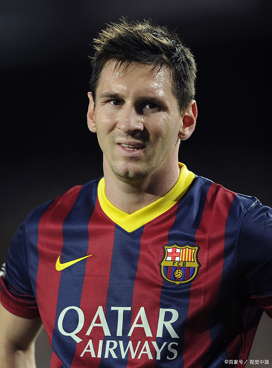 队报：德尚指控诽谤他和本泽马有矛盾的记者，本周四已开庭